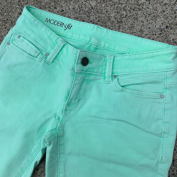 Modern Fit~Skinny Jeans~Mint Green - Picture 1 of 3